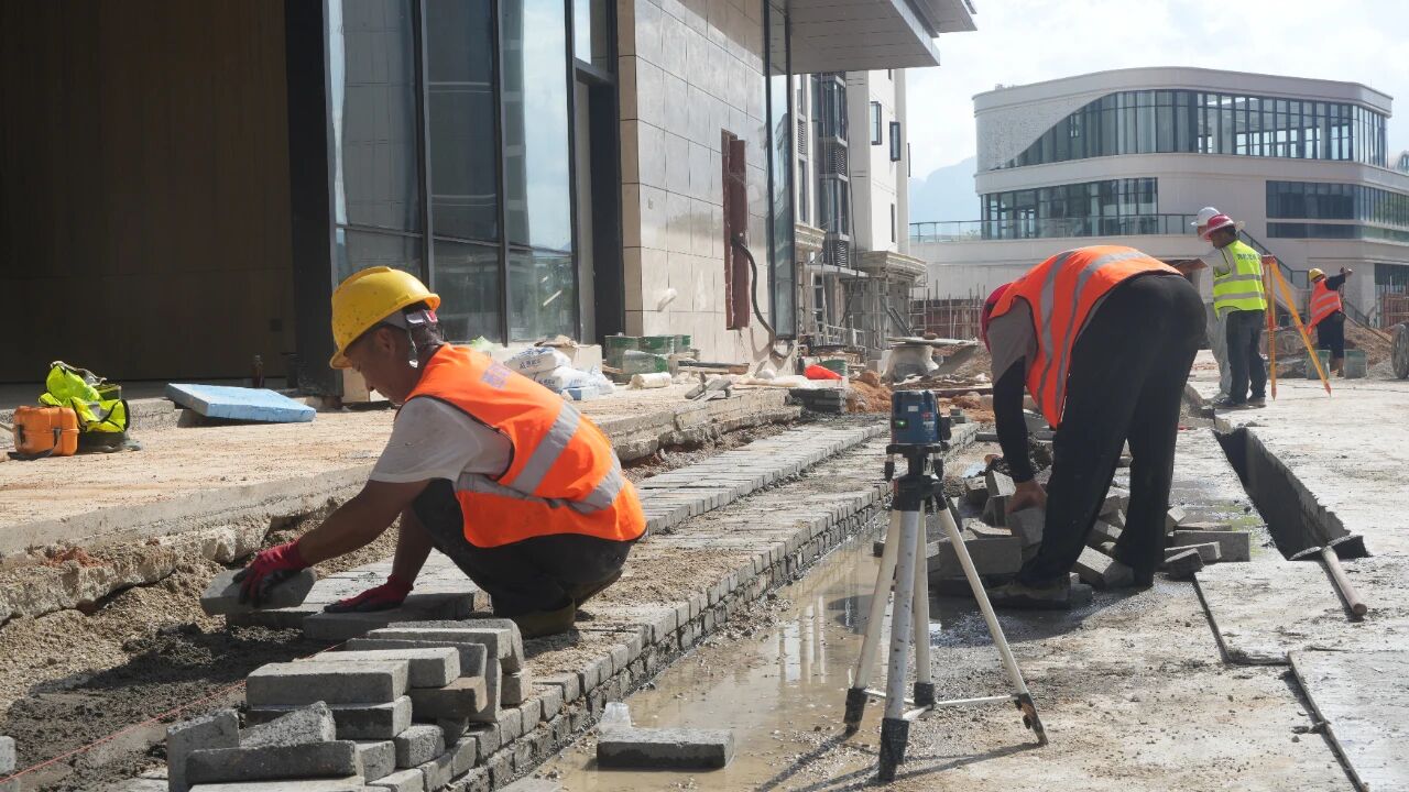 高温下的坚守：金禾印象项目建设者用汗水筑造幸福家园​